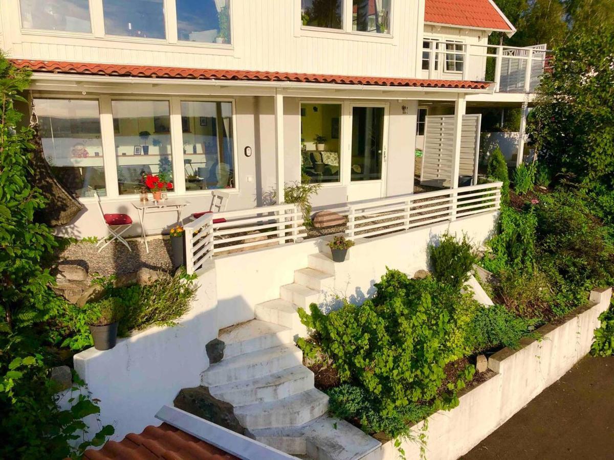 Lovely Studio Apartment Seaview & Private Sauna Лерум Экстерьер фото