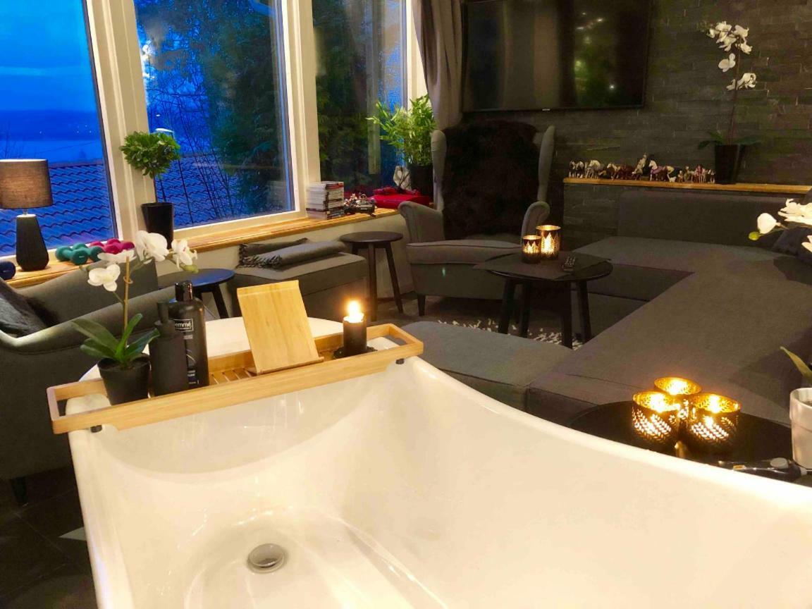 Lovely Studio Apartment Seaview & Private Sauna Лерум Экстерьер фото