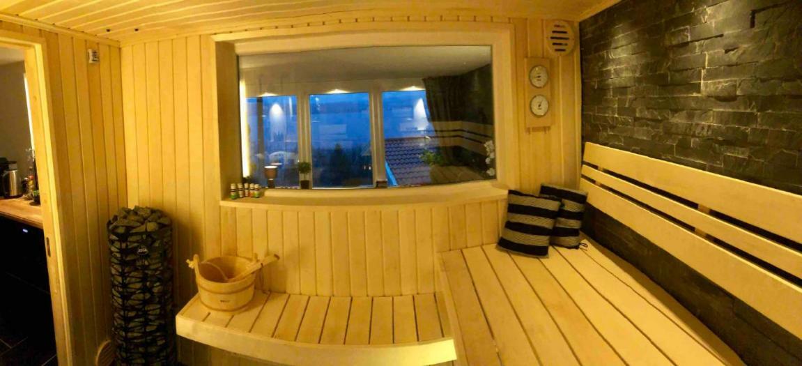 Lovely Studio Apartment Seaview & Private Sauna Лерум Экстерьер фото
